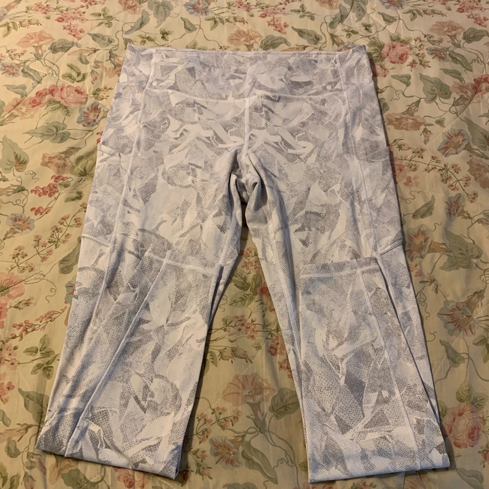 Lululemon Speed Up Tight in size 12